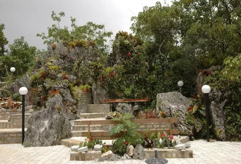 هتل روستایی Ranch Le Montcel