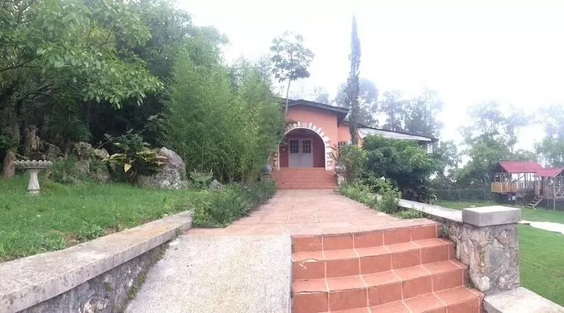 هتل روستایی Ranch Le Montcel