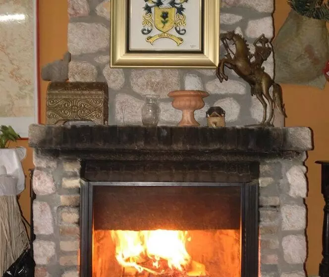 هتل روستایی Ranch Le Montcel