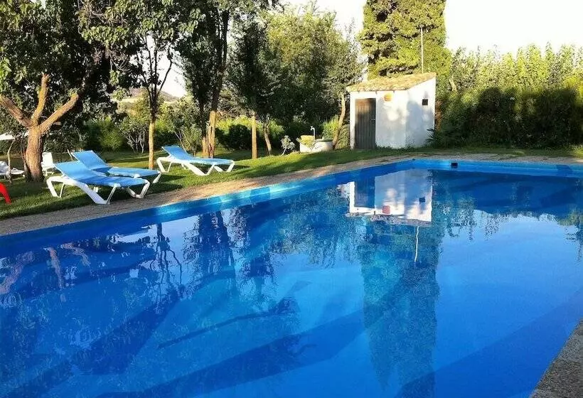 田舎風ホテル Casa Rural Marialba