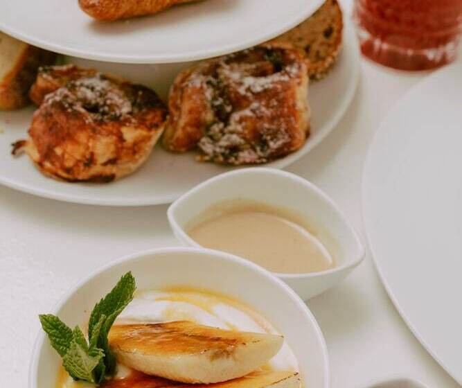 Morfes Luxury Suites By Caldera Houses