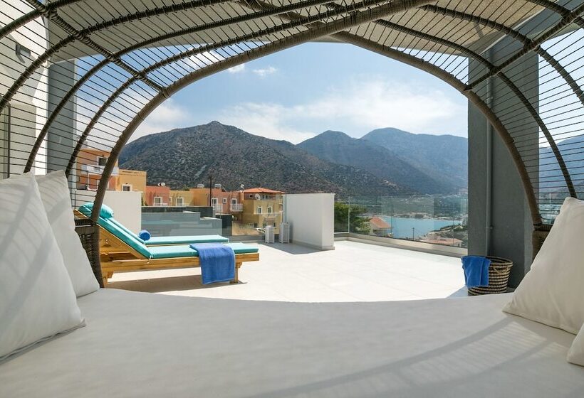 Villa Elli   Villa Athina