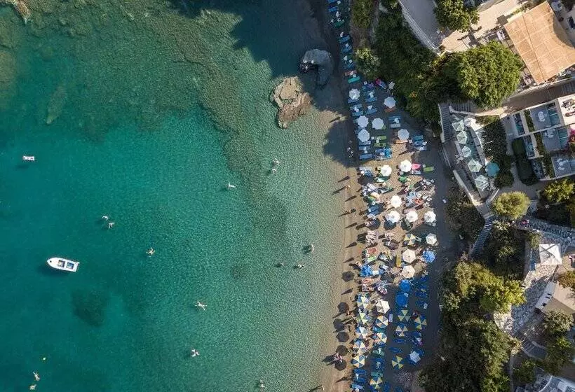 Villa Elli   Villa Athina