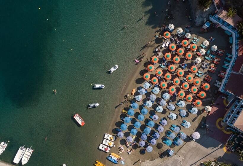 Villa Elli   Villa Athina