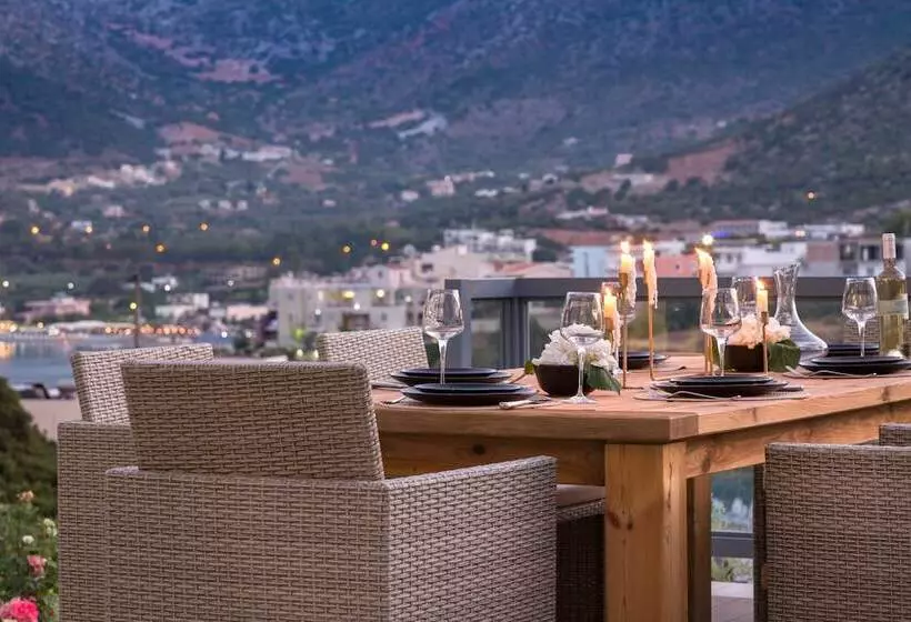 Villa Elli   Villa Athina