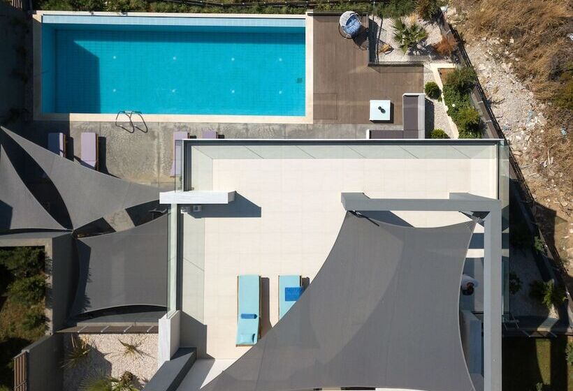 Villa Elli   Villa Athina