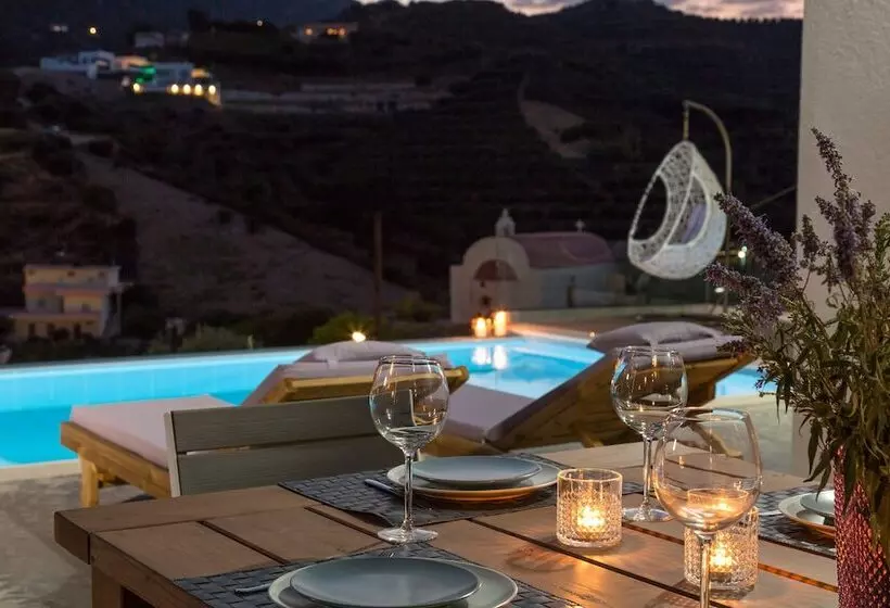 Villa Elli   Villa Athina