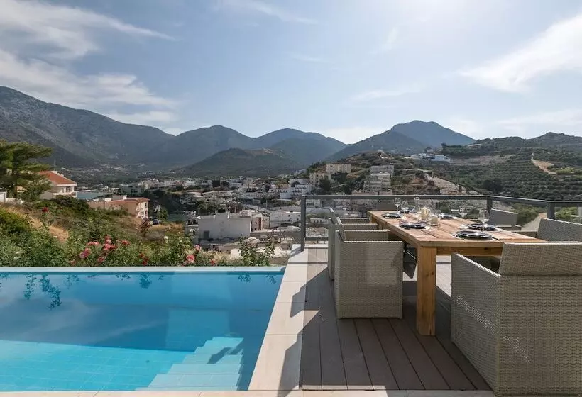 Villa Elli   Villa Athina