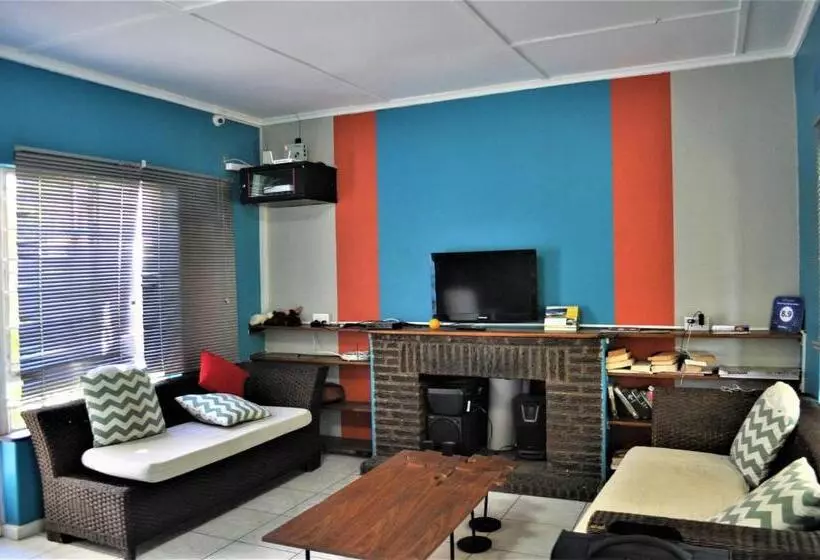 هاستل Natwange Backpackers