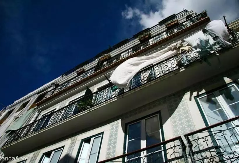 Feeling Lisbon Pessoa Apartments
