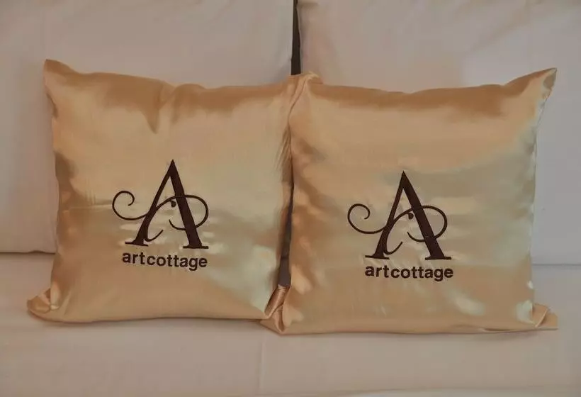 هتل Art Cottage Boutique
