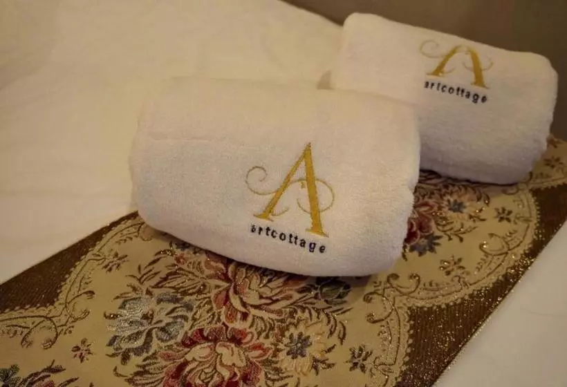 هتل Art Cottage Boutique
