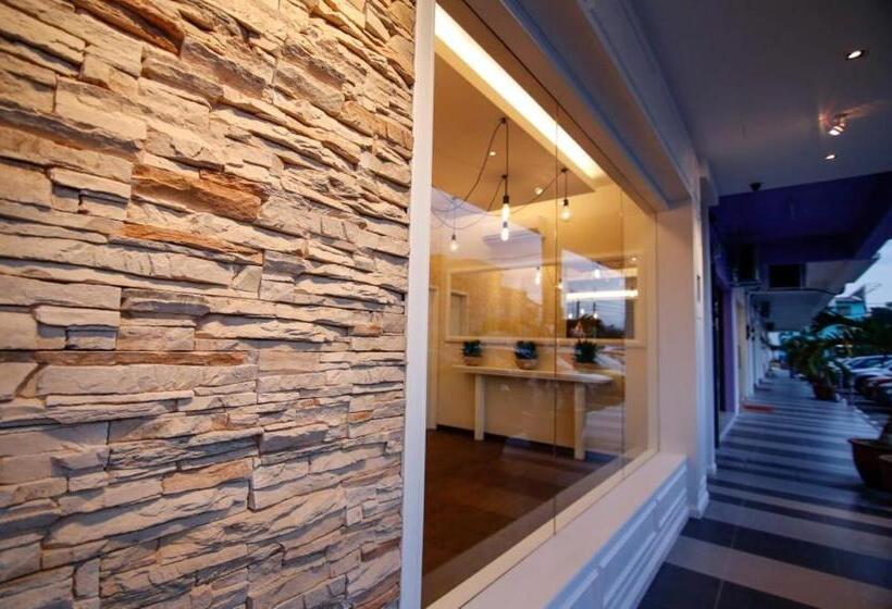 هتل Art Cottage Boutique