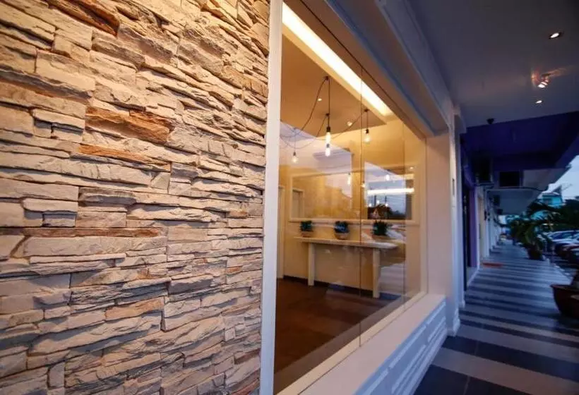 هتل Art Cottage Boutique