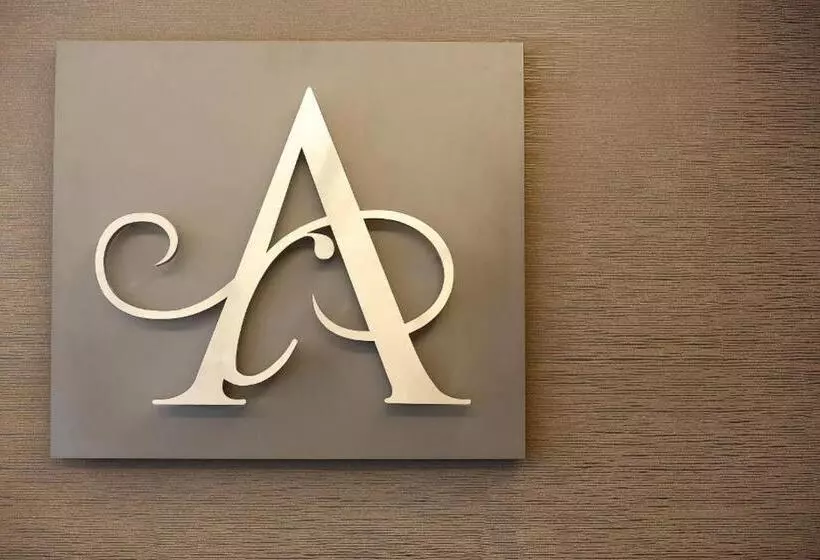 هتل Art Cottage Boutique