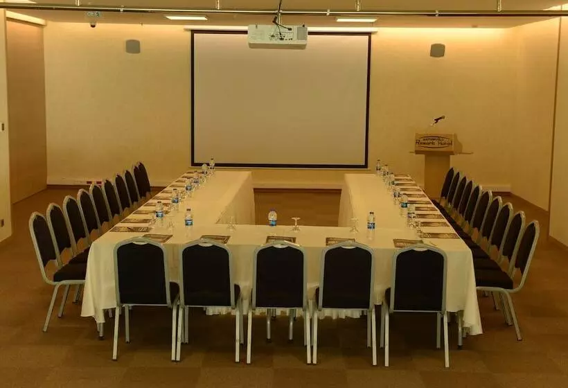 هتل Bayramoglu Resort