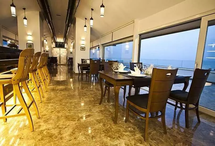 هتل Bayramoglu Resort