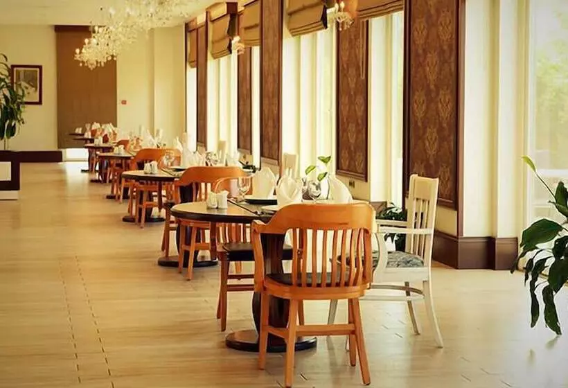 هتل Bayramoglu Resort