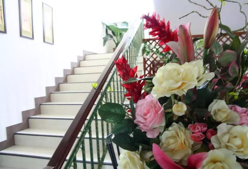 هتل Choktawee Mansion Lampang