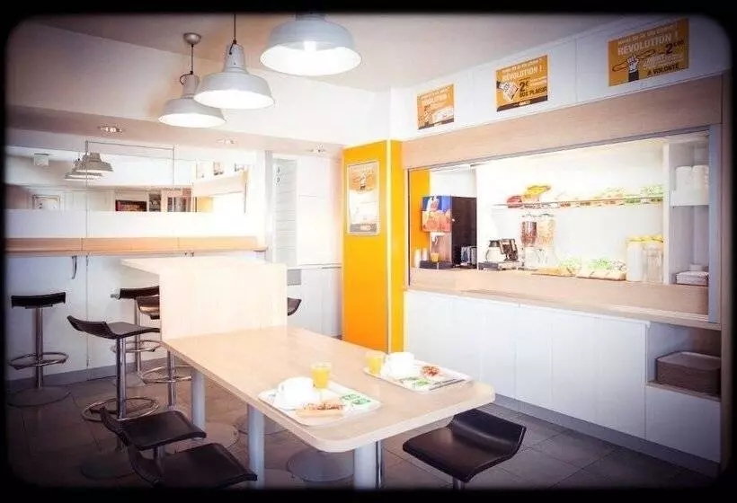 Hotelli F1 Sens Nord