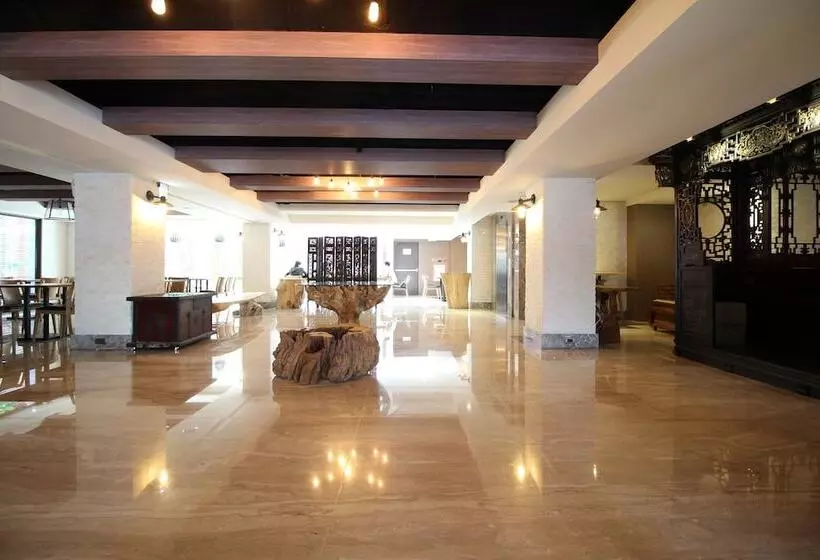 هتل Lan Kwai Fong Garden