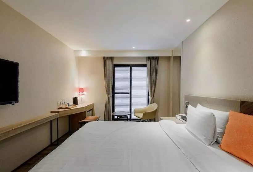 هتل Lan Kwai Fong Garden