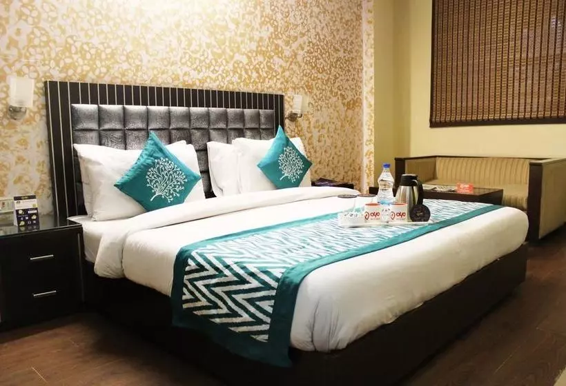 ホテル Oyo Rooms Rajendra Place Metro Station