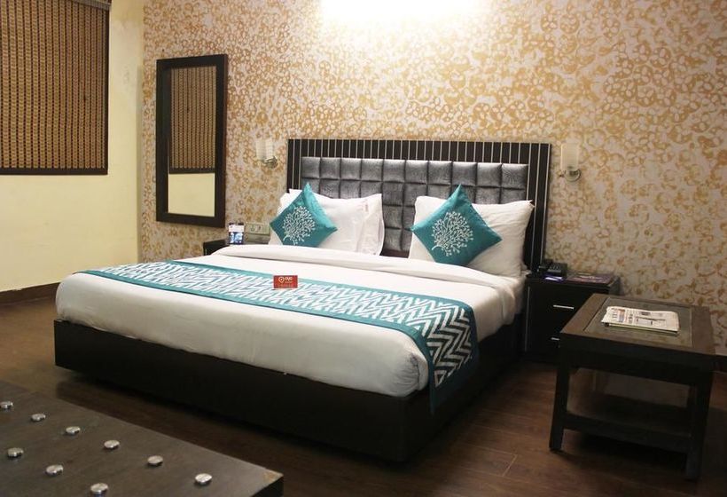 Fotos del hotel Oyo Rooms Rajendra Place Metro Station:  5