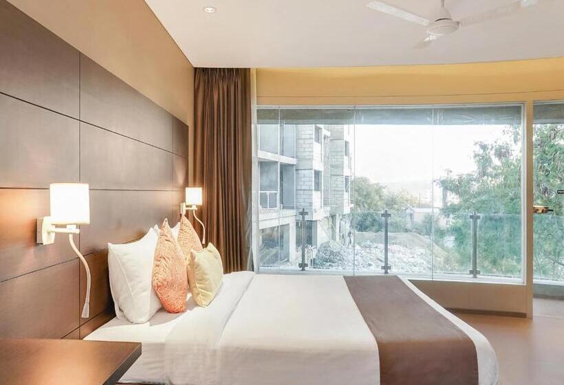 酒店 Treebo Premium Niraali Executive