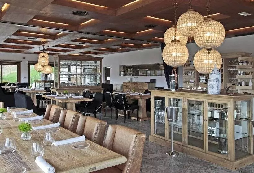 Puebloastur Eco Resort Hotel & Spa