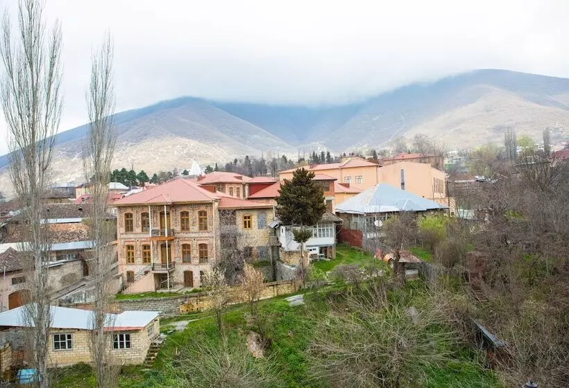 هتل Sheki Palace