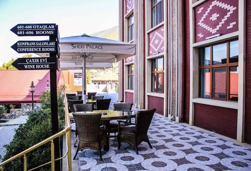 هتل Sheki Palace