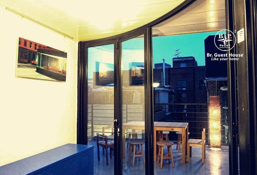 بنسيون Br. Guesthouse Hongdae