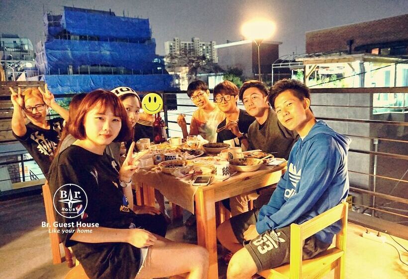 بنسيون Br. Guesthouse Hongdae