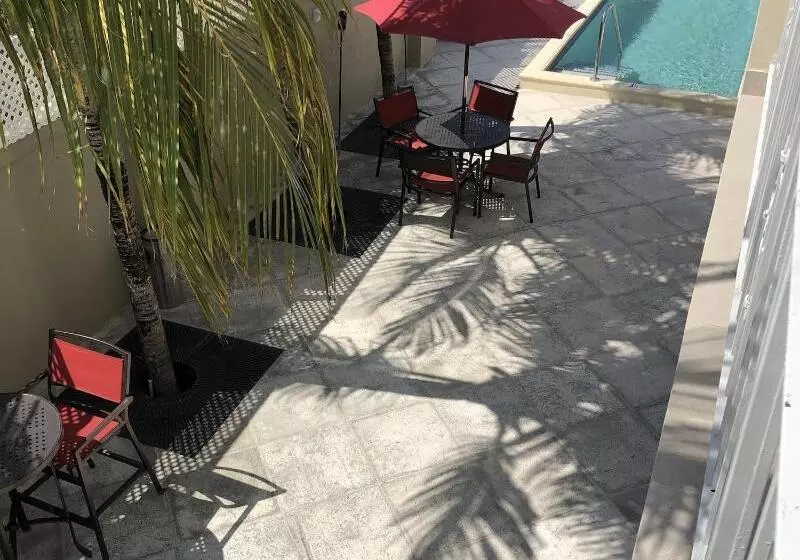 The Lodgings Hotel Surestay Collection By Best Western