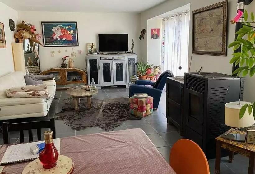 Aamiaismajoitus (B&B) Chambre D Hotes Chez Dany Maowmaow Et Garfield