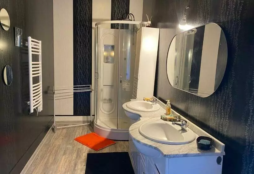 Aamiaismajoitus (B&B) Chambre D Hotes Chez Dany Maowmaow Et Garfield