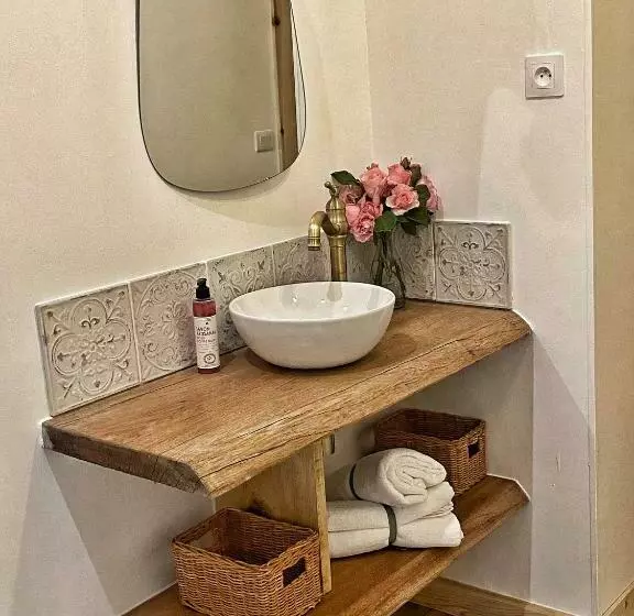 ベッドアンドブレックファースト U Pasturellu