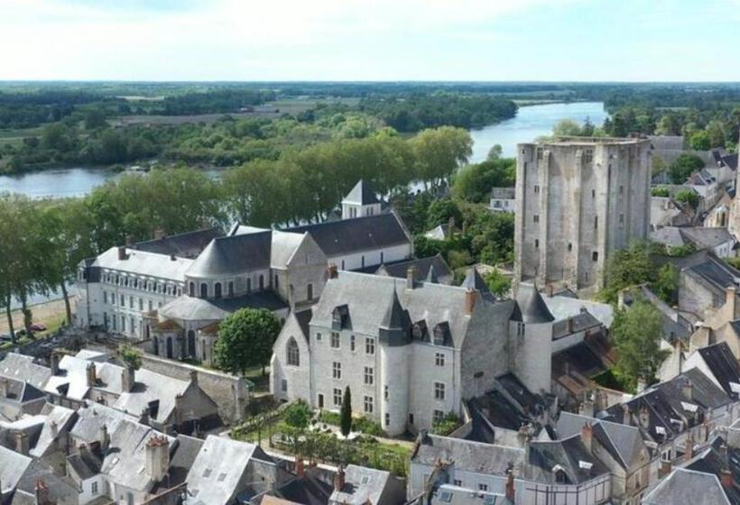 Château De Beaugency, Junior Suite La Loge