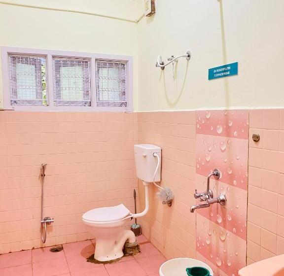 Crossroads Hostel 1980