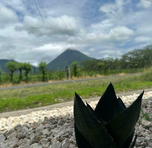 هتل کپسول La Casa De Detours Costa Rica