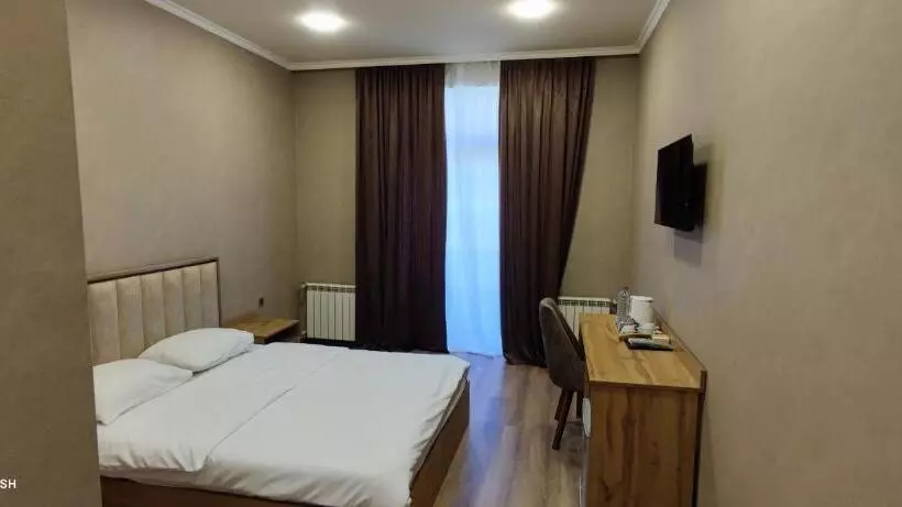 Hotelli Very Well Guest House