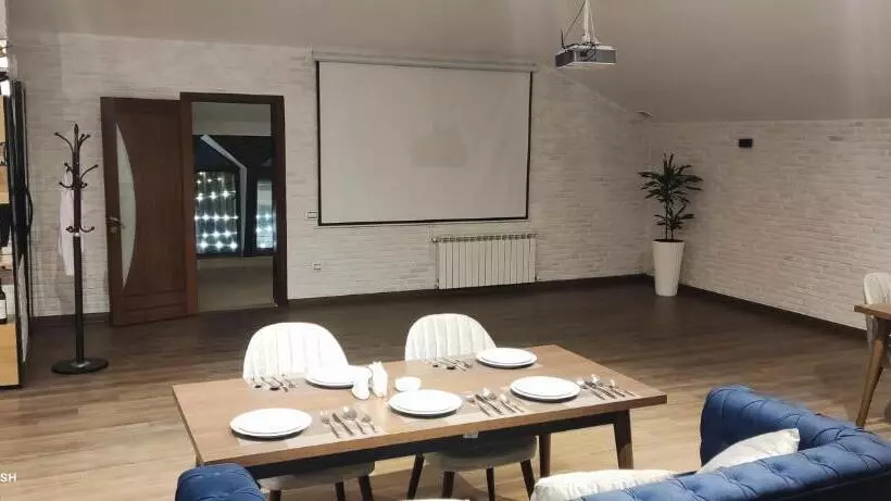 Hotelli Very Well Guest House