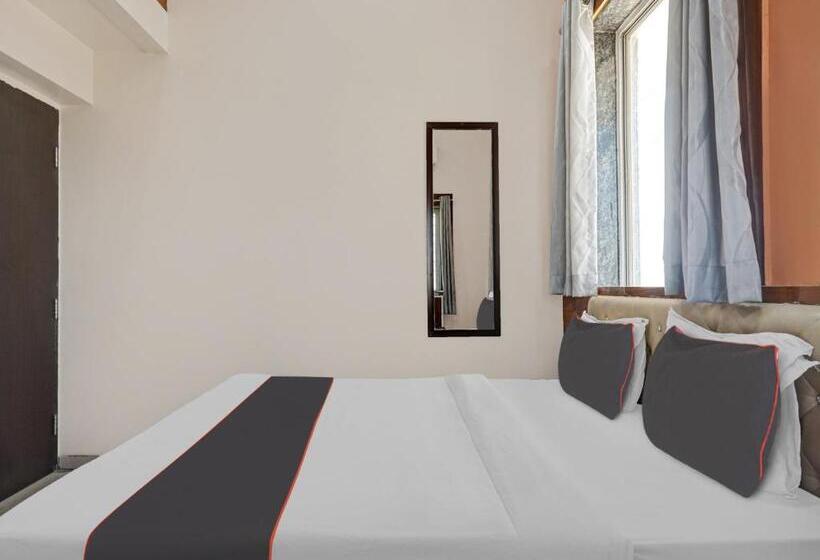 Collection O Hotel Pachratna