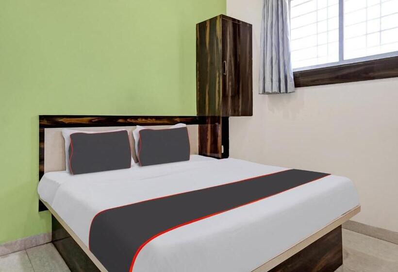 Collection O Hotel Pachratna