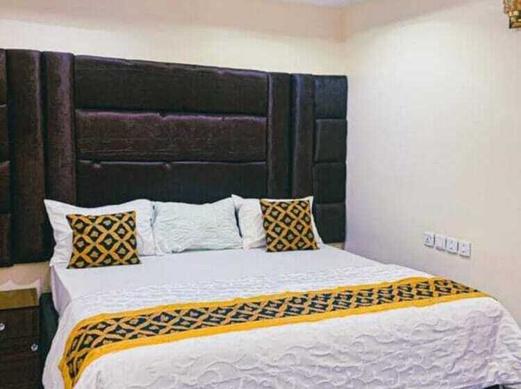 هتل Ejomor Home Apartment