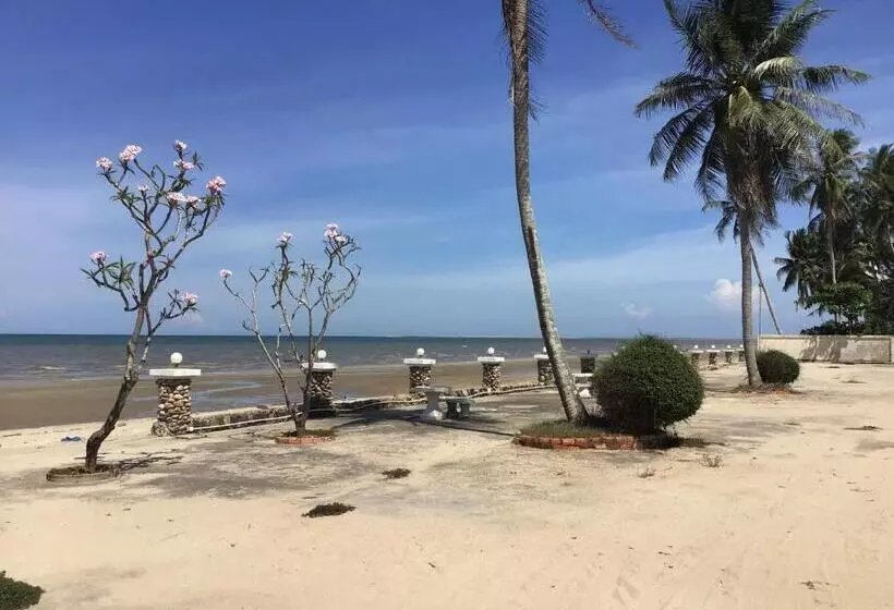ホテル Onthebeach Resort