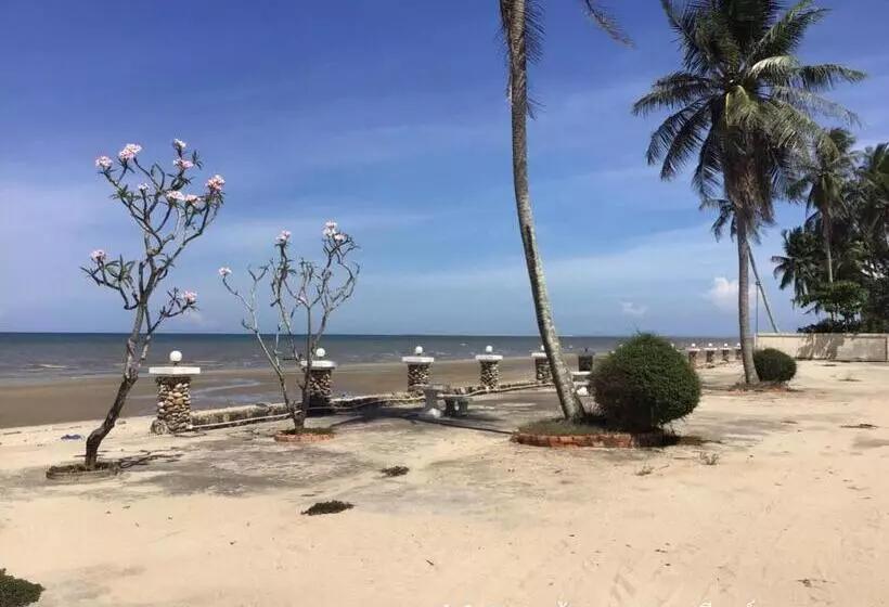 ホテル Onthebeach Resort