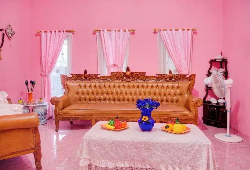 ホテル Oyo 92598 Sulthan Homestay Syariah 3