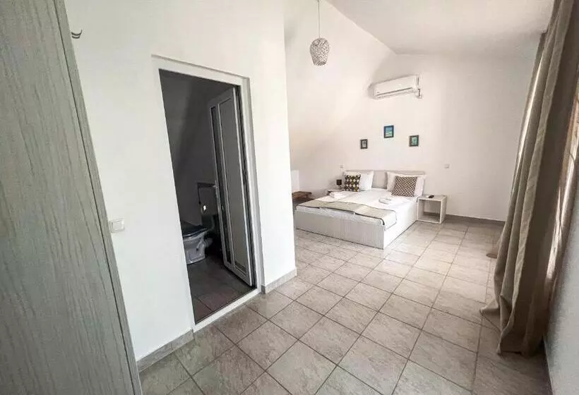 Pensione Vila Ithea